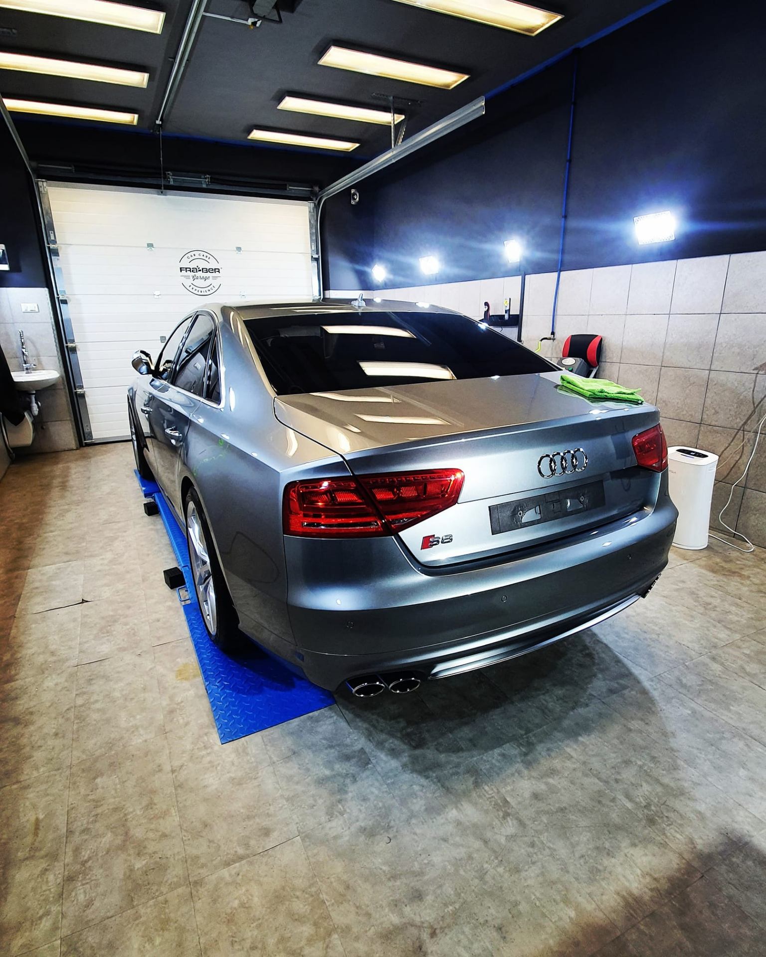 Audi S8 po poliranju in zaščiti laka