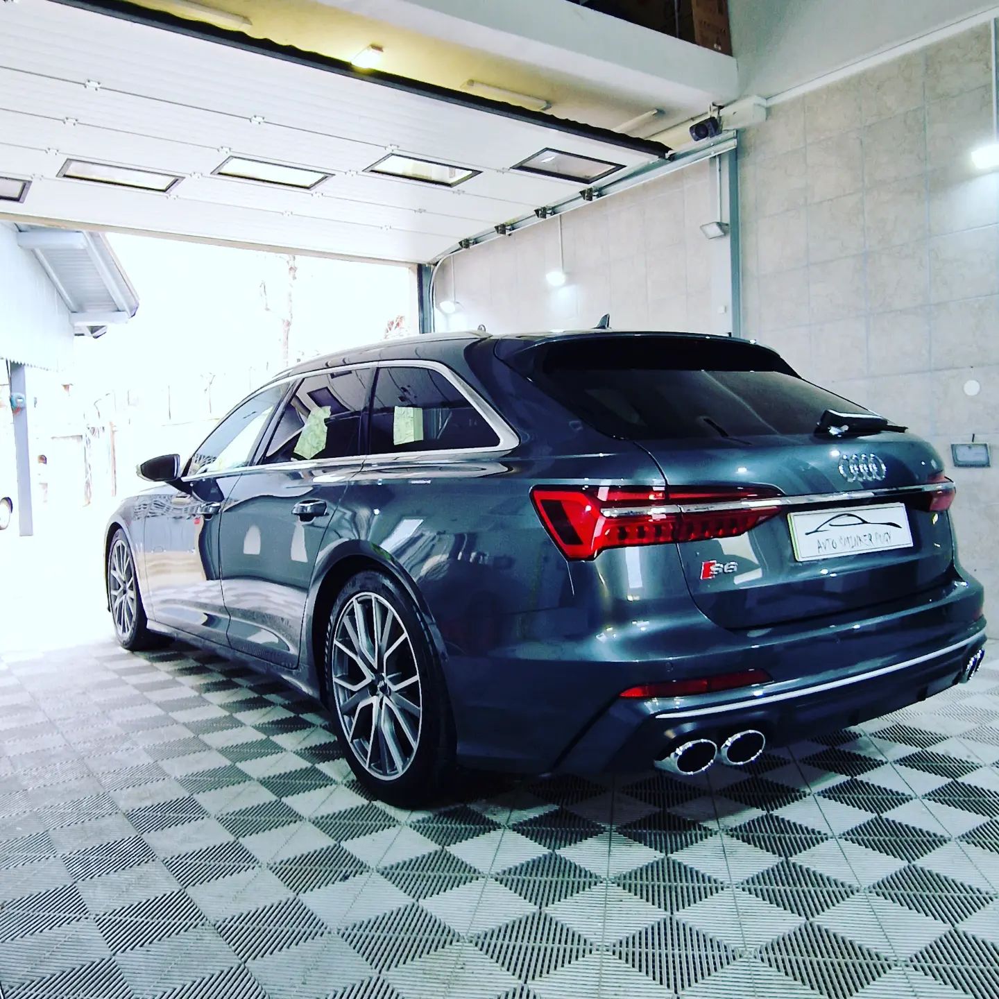 Audi S6 Avant po detailingu