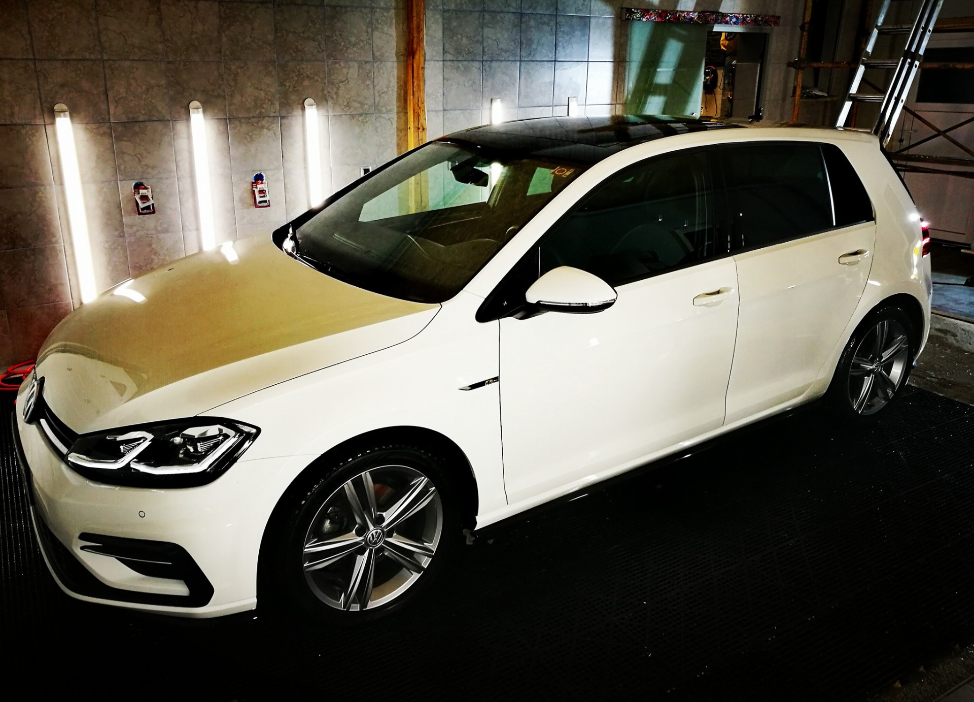 VW Golf po keramični zaščiti